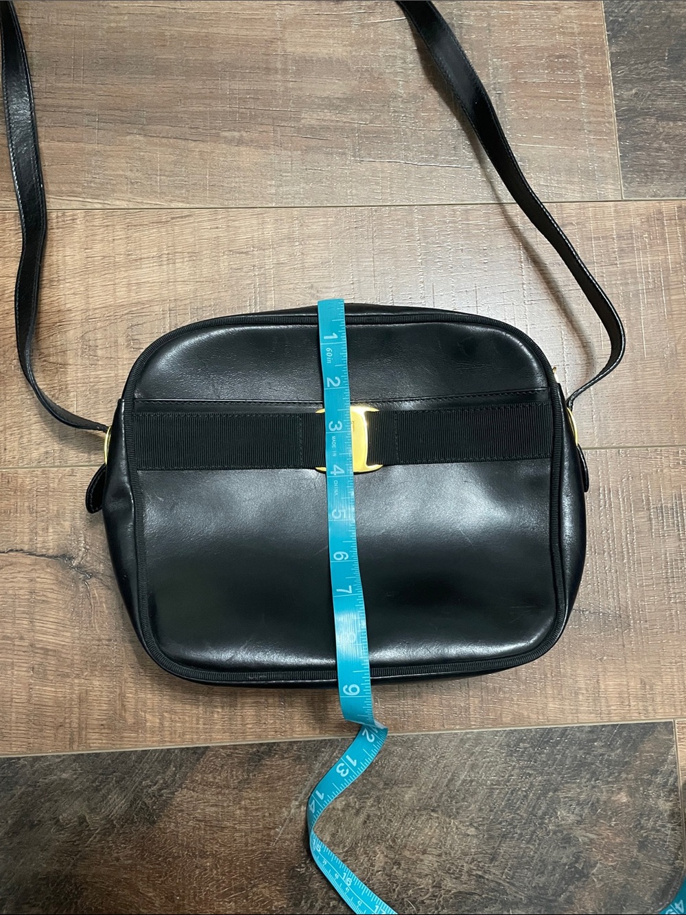 Vintage Salvatore Ferragamo Black Crossbody Bag with Gold Logo Accent - Picture 4 of 10